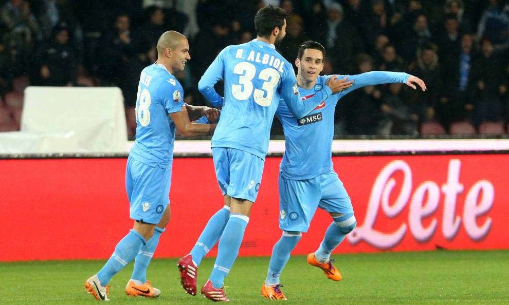 Esultanza azzurra dopo il goal di Callejon