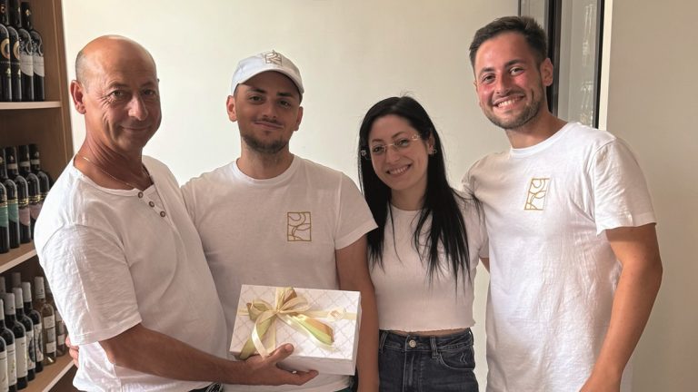 FAMIGLIA