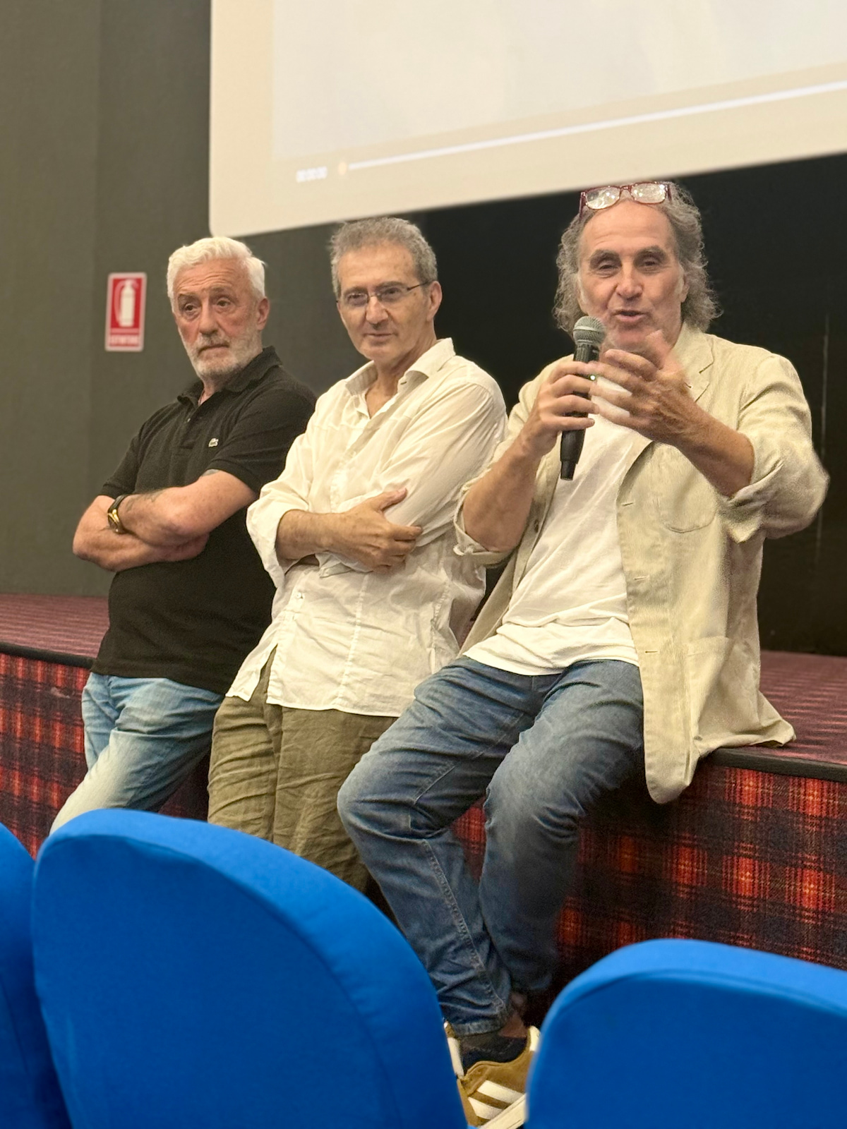 Patrizio Rispo, Giulio gargia, Zap Mangusta
