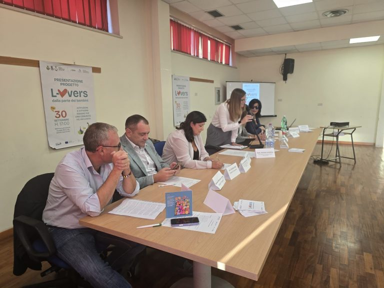 PRESENTAZIONE_PROGETTO_LOVERS