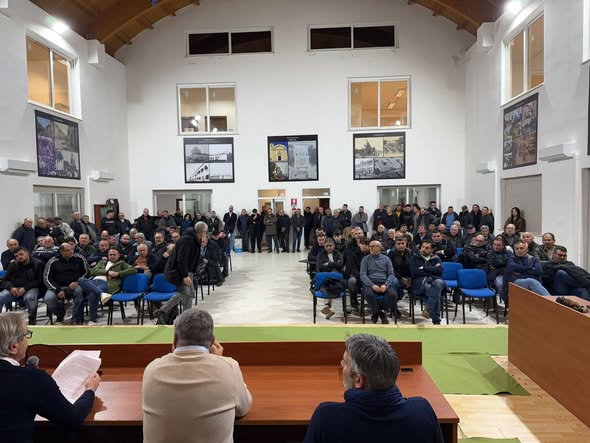 𝗖𝗼𝗹𝗱𝗶𝗿𝗲𝘁𝘁𝗶 𝗖𝗮𝘀𝗲𝗿𝘁𝗮: 𝘂𝗻 𝗽𝗮𝘀𝘀𝗼 𝗮𝘃𝗮𝗻𝘁𝗶 𝘃𝗲𝗿𝘀𝗼 𝗶𝗹 𝗰𝗼𝗻𝘁𝗿𝗮𝘁𝘁𝗼 𝗱𝗶 𝘀𝗼𝗺𝗺𝗶𝗻𝗶𝘀𝘁𝗿𝗮𝘇𝗶𝗼𝗻𝗲 𝗱𝗲𝗹 𝗹𝗮𝘁𝘁𝗲 𝗯𝘂𝗳𝗮𝗹𝗶𝗻𝗼