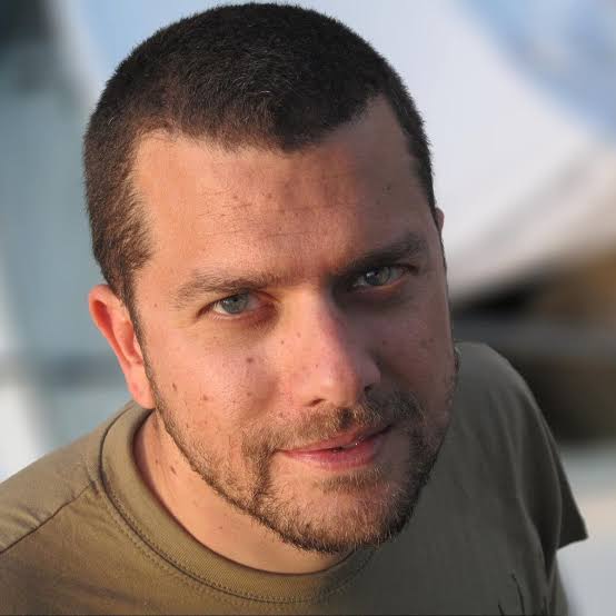 Una sigaretta per Alberto Trentini