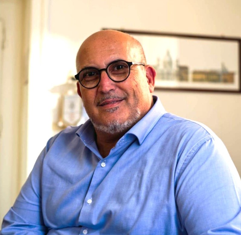 Crollo ad Arzano, gli architetti: «Serve una legge speciale per i condomini»