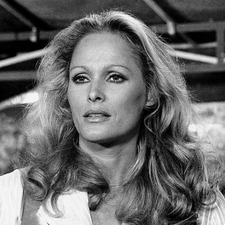 Tanti auguri ad Ursula Andress. Leggenda e forza del tempo