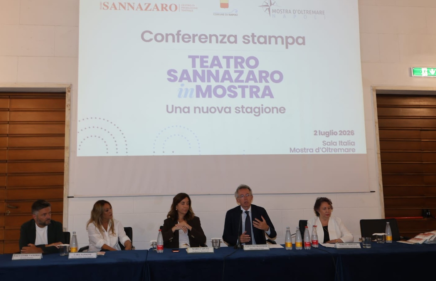Risorge, come una fenice, il Teatro Sannazaro di Napoli: presentata la nuova stagione 2026/27