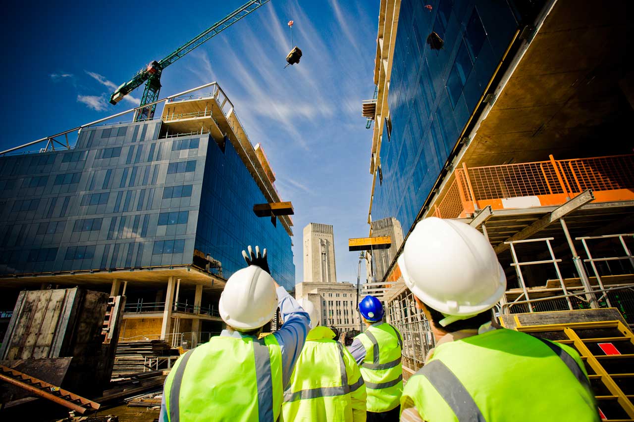Lavori condominiali urgenti: che succede in caso di morosità