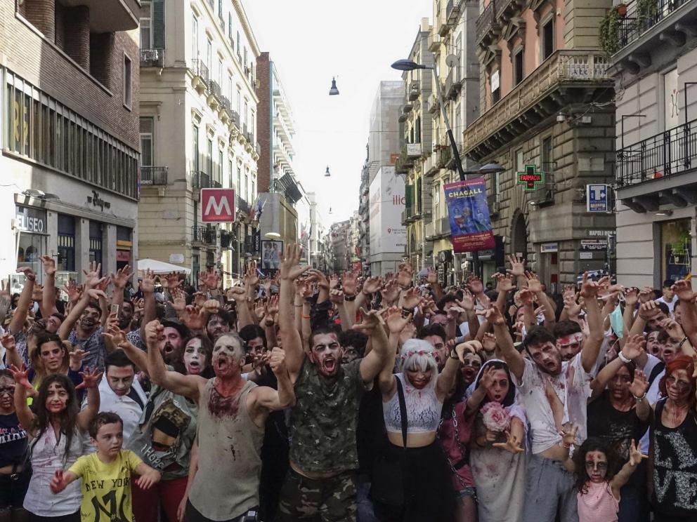 “Parata Zombie Napoli”